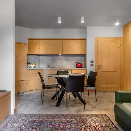 San Lorenzo Отель Бормио